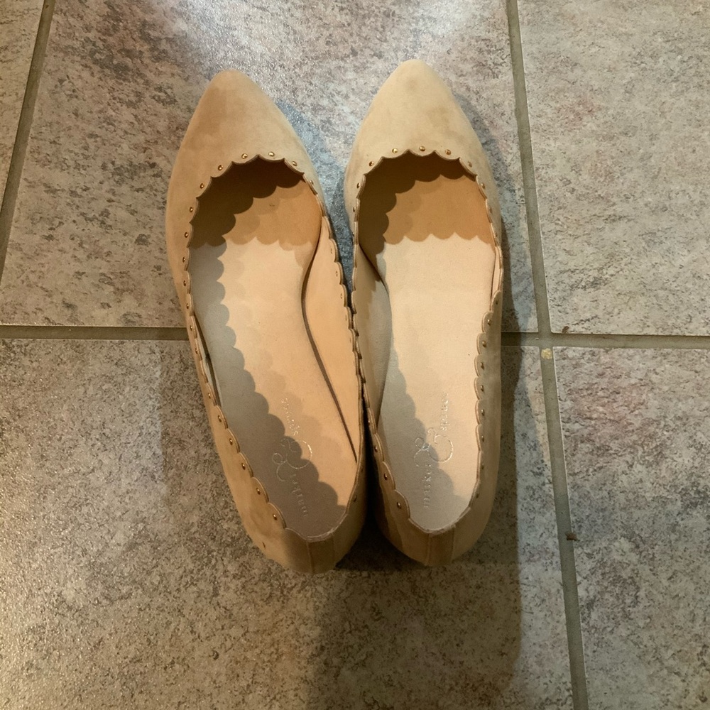 Beige ballet flats